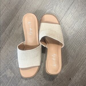 Beige sandals size 8. NWT
